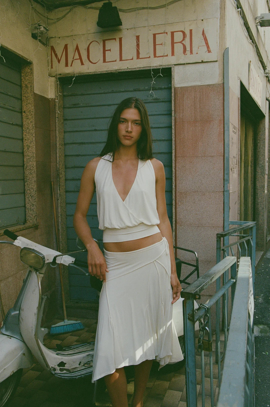 With Jean Sharni Set Off White